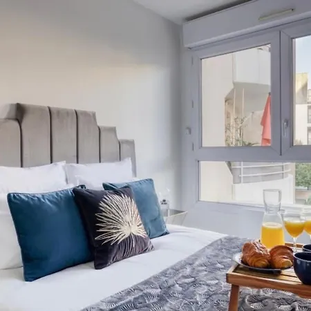 Ferienwohnung 20 M² Metro 7 A 5 Min A Pied Le Kremlin-Bicêtre Exterior foto